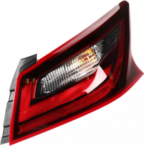 Lampa aripa exterior dreapta Nissan Altima 16-18 rest intunecat