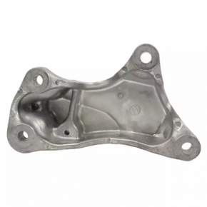 Кронштейн левой подушки двигателя Ford Ecosport 18-22 2.0