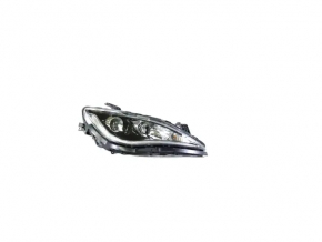 Фара передняя правая Chrysler Pacifica 17-20