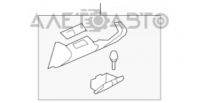 Capacul torpedoului deasupra genunchilor șoferului Mazda6 09-13