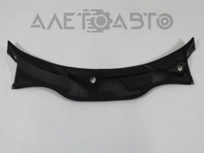 Grila stergatoarelor din plastic pentru Jeep Patriot 11-17