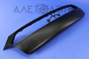 Capacul central al bara fata Dodge Dart 13-16 perforat, cu lovituri, zgarieturi