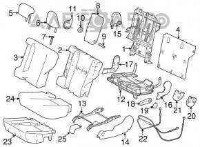 Rândul din spate al locurilor 2 al unui Toyota Rav4 13-18.