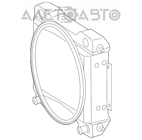 Radiatorul de răcire a apei Mercedes W221 M273 are celulele fisurate și zdrobite.