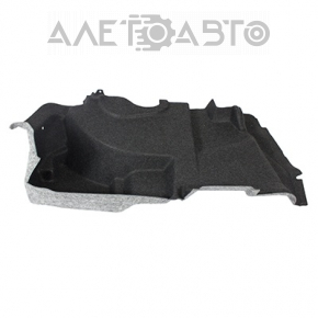 Capacul arcului stâng Ford Fusion mk5 13-20 are prinderea ruptă.