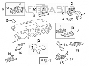 Capacul genunchiului șoferului Toyota Prius V 12-17 bej, plasticul a început să se decoloreze.