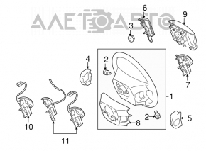 Butoanele de control de pe volanul Toyota Highlander 08-13 au zgârieturi.