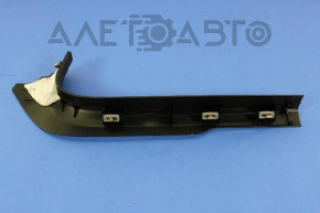 Capac prag fata stanga Chrysler 300 11- negru.