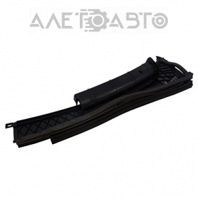 Grila stergatoarelor din plastic pentru Honda Civic 4d 06-09