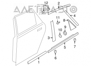 Накладка двери боковая задняя левая Mazda3 03-08 HB