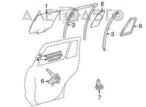 Geamul triunghiular al ușii din spate dreapta Toyota Highlander 01-07