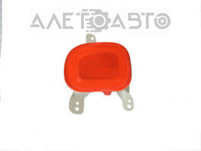 Reflector spate dreapta pentru Jeep Renegade 15-18, pentru modelul pre-restilizare, sub lampa, nou, neoriginal.