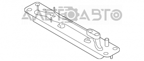 Radiatorul de răcire a cutiei de viteze pentru BMW X5 E70 07-13 este lovit.