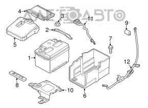 Capacul carcasei bateriei din spate pentru Ford Focus mk3 11-18 2.0 are prinderea ruptă.