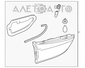 Lampa interioară pentru capacul portbagajului stânga Mazda 6 13-15 SUA, nedeteriorată, fără spargere.