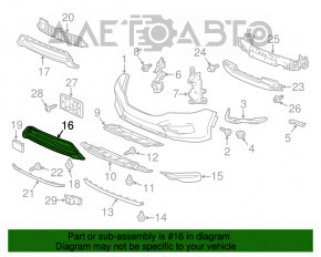 Нижняя решетка переднего бампера Honda Accord 16-17 рест, структура, надломаны соты, прижата, царапины