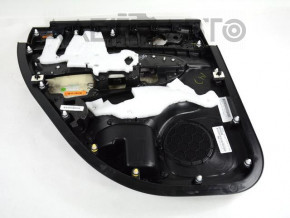 Capacul ușii spate stânga Jeep Grand Cherokee WK2 14-16 negru cu inserție neagră din piele, cotieră din piele, cusătură albă, matriță cromată, inserție din lemn negru mat, butoane.