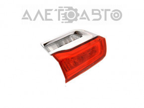 Lampa interioară pentru capacul portbagajului dreapta Jeep Grand Cherokee WK2 14-21 crom