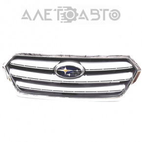 Решетка радиатора grill Subaru Legacy 15-19 хром со значком, треснута