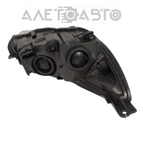 Far stânga față goală Ford Focus mk3 15-18 restilizată halogen lumină ușoară.