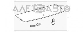 Capacul portbagajului Toyota Highlander 14-16 bej, pentru curățare chimică, crăpat.