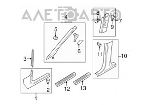 Capacul stâlpului frontal stânga Audi Q5 8R 09-17 negru, prindere ruptă, zgârietură