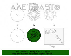 Roata de rezervă a mașinii Toyota Sienna 11-20 R17 155/80 se coboară pe disc.