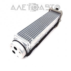 Radiatorul intercooler intermediar Audi Q5 8R 13-17 3.0 tfsi