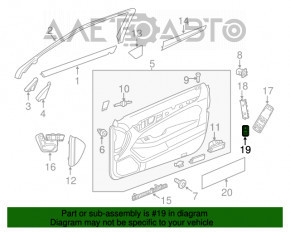 Кнопка открывания крышки багажника Mercedes CLA 14-19 облезла краска