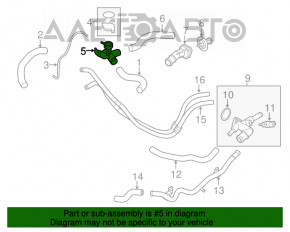 Горловина ситемы охлаждения с крышкой Kia Forte 4d 14-18 2.0, 1.8 OEM