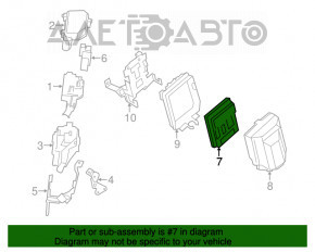 Blocul de siguranțe sub capotă din spatele stâng al Infiniti JX35 QX60 13 - doar blocul.