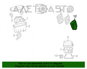 Capacul cutiei de siguranțe sub capotă pentru Infiniti G25 G37 4d 08-13