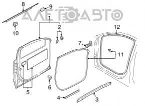 Уплотнитель дверного проема передний левый Audi Q7 4L 10-15