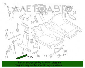 Capacul pragului exterior frontal stânga BMW 5 F10 11-16 este rupt, are zgârieturi, lipsește cromul de pe capacul BMW