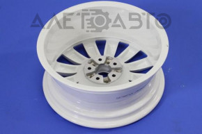 Roata de 16 inch Fiat 500L 14- cu o bordura puternica.