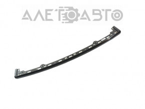 Capacul de bara spate pentru Jeep Grand Cherokee WK2 14-20, negru lucios