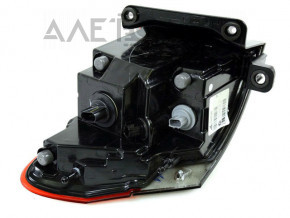 Lampa exterioară aripă dreapta Jeep Grand Cherokee WK2 14-21 negru.