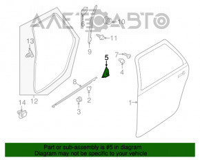 Triunghiul ușii din spate stânga a Subaru B10 Tribeca 08-14 este uzat în exterior