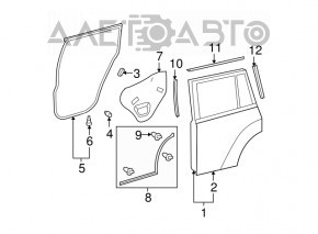 Уплотнитель двери задней правой нижний Toyota Highlander 08-13
