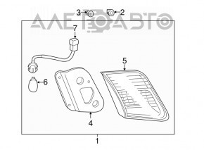 Lampa interioară pentru capacul portbagajului dreapta Toyota Camry v40 10-11 hibrid.