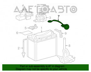 Terminalul negativ al bateriei Toyota Prius 2004-2009.