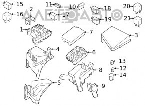 Capacul cutiei de sigurante sub capota stanga a Subaru Outback 20-