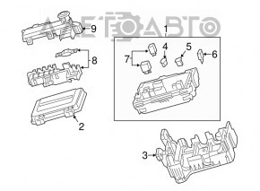 Capacul cutiei de sigurante sub capota Cadillac CTS 16