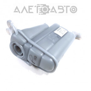 Rezervor de expansiune pentru răcire Audi Q5 8R 13-17 3.0 nou aftermarket NISSENS