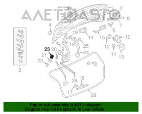 Bara de protecție a capacului portbagajului dreapta Audi A4 B9 17-18 pe caroserie, față.