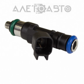 Injectoarele de pulverizare Ford Fiesta 11-19 1.6