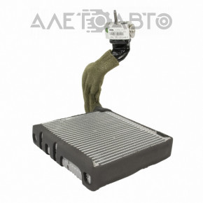 Evaporator Ford Fiesta 11-19