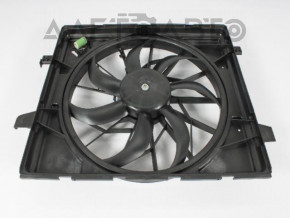 Difuzorul capacului radiatorului gol Jeep Grand Cherokee WK2 11-21 3.6 sub motorul mic nou, neoriginal.