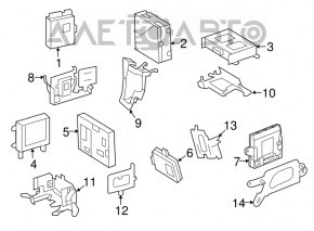 RELAY FUSE BOX Mercedes W221 сломаны защелки крышки