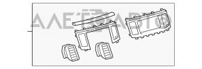 Deflectorul de aer cu capac central pentru conducta de aer Toyota Sienna 11-20 bej, grafit, fără navigație.